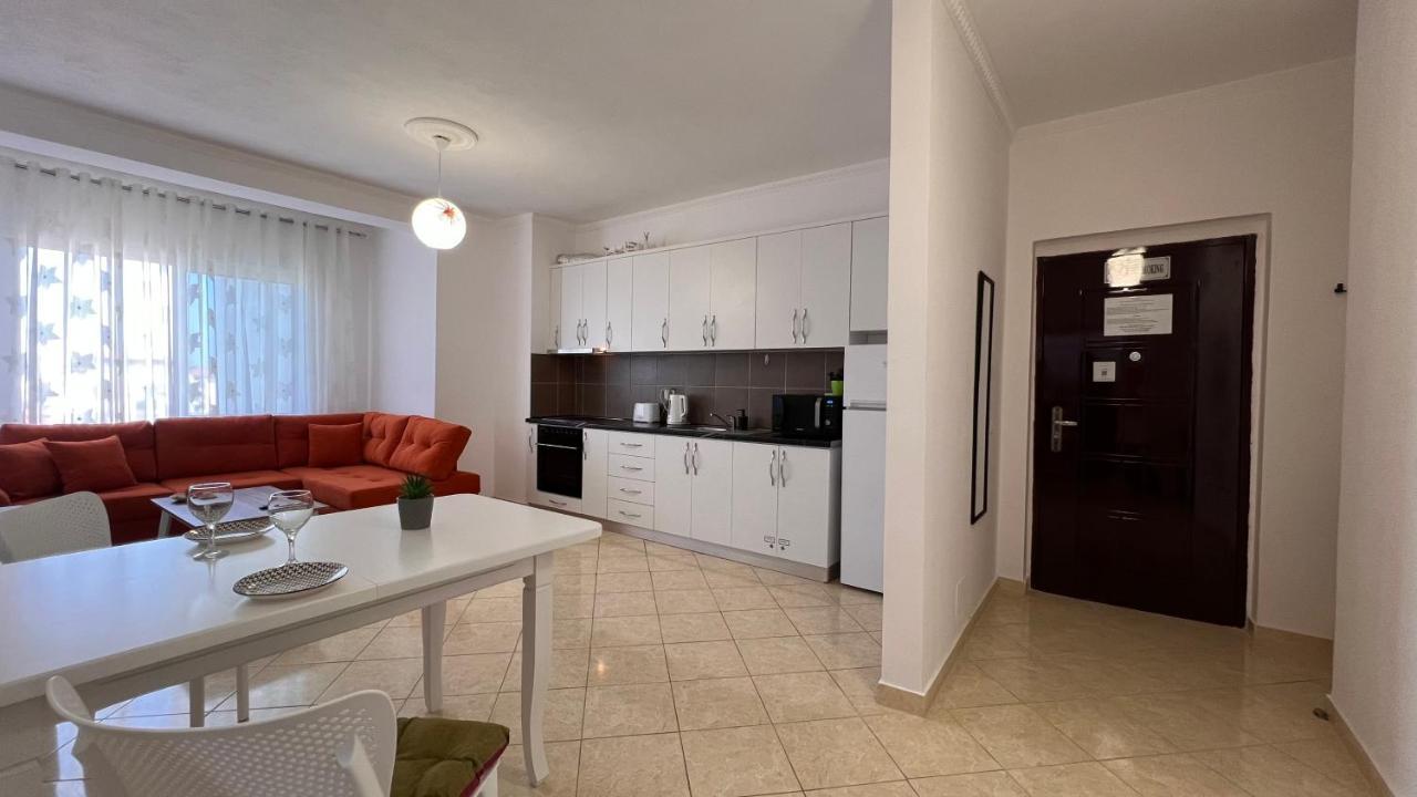 Danny Apartment Durrës Esterno foto