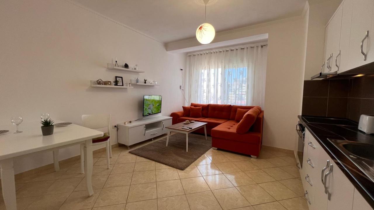 Danny Apartment Durrës Esterno foto